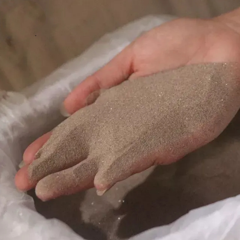 Tulenkestävä zirkonihiekka 2340°C sulamispiste korkean lämpötilan uuneihin
